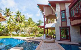 Amatapura Beachfront Villa 1, Sha Certified